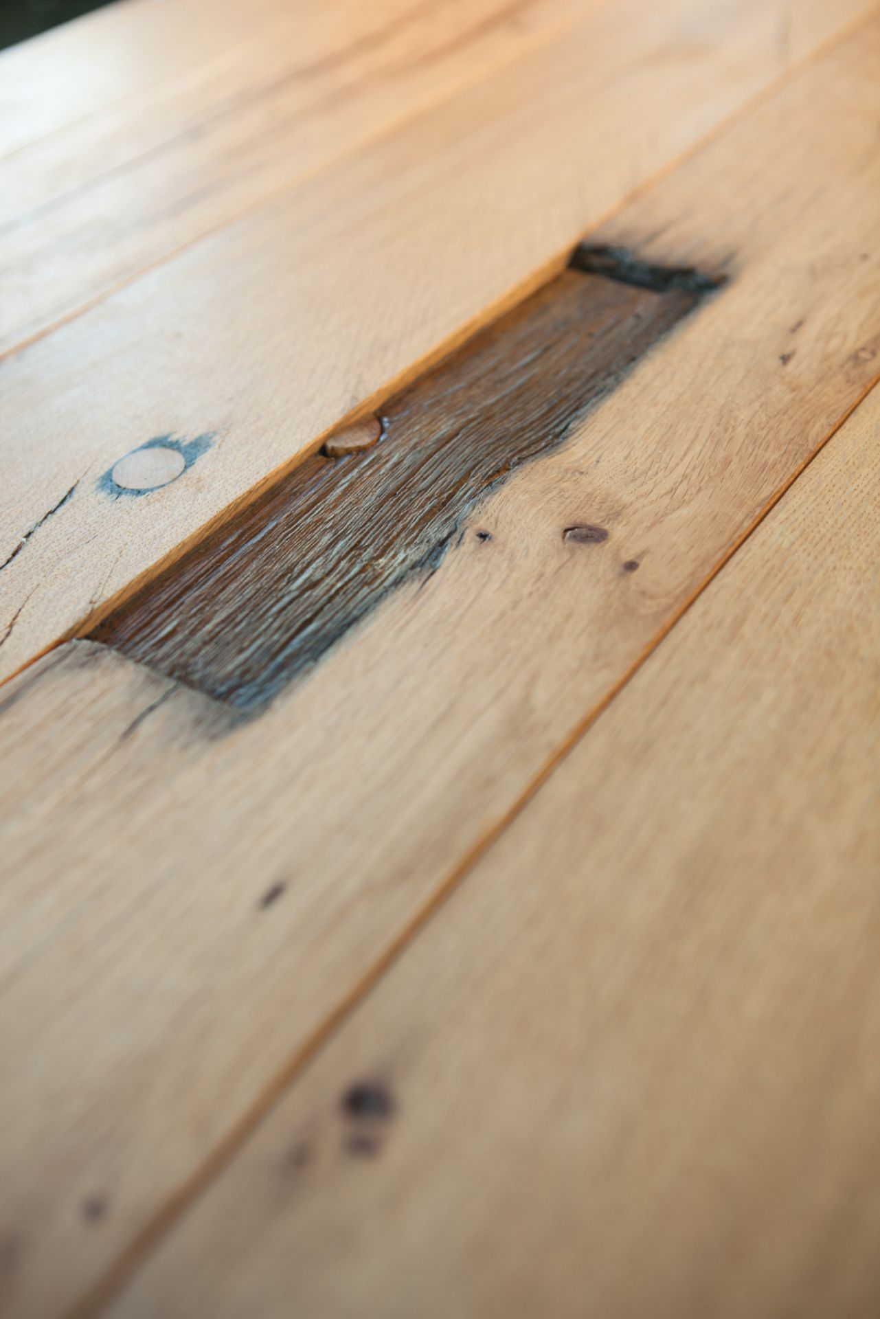 BB 11 Clamp table smoked oak Janua