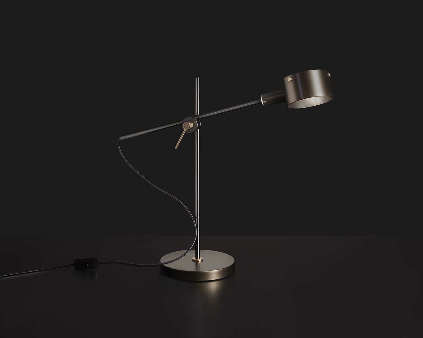 G.O. 252 table lamp Oluce G.O. 252 table lamp Oluce