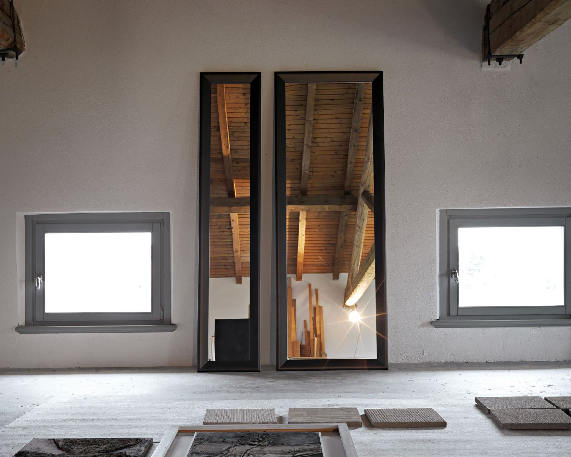 Yume Black Mirror with Frame version C Casamania Horm