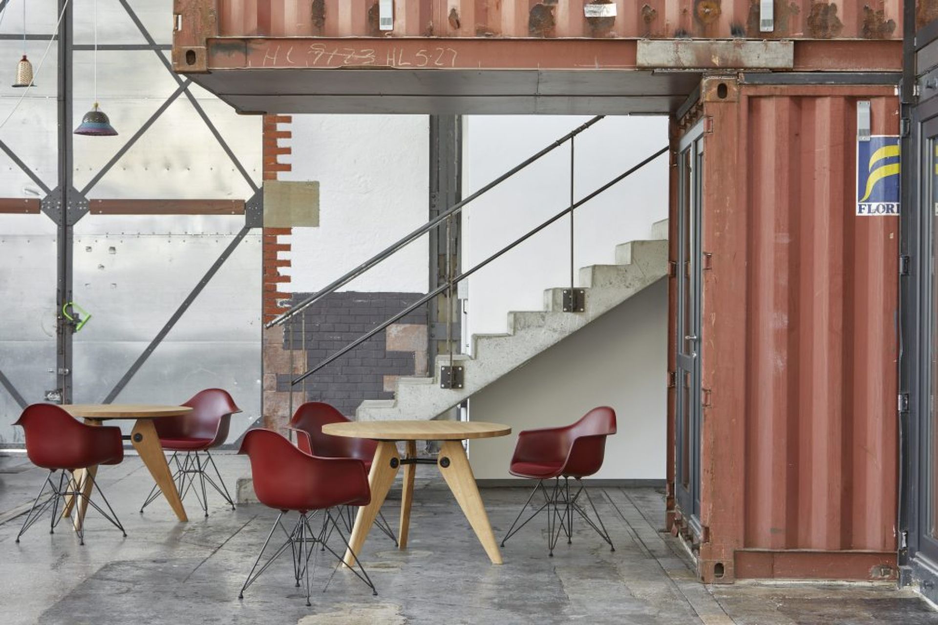 Gueridon Table Ø 105 cm Vitra