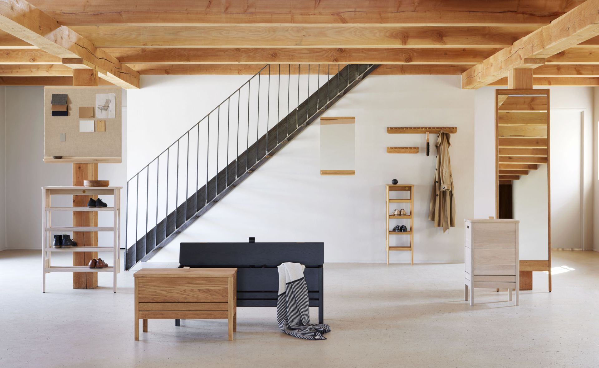 Echo Coat Rail 40 Oak Shape & Refine
