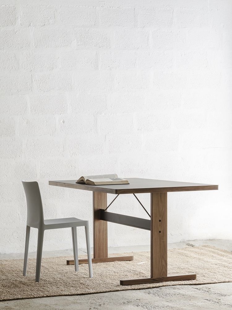 Passerelle Desk Hay