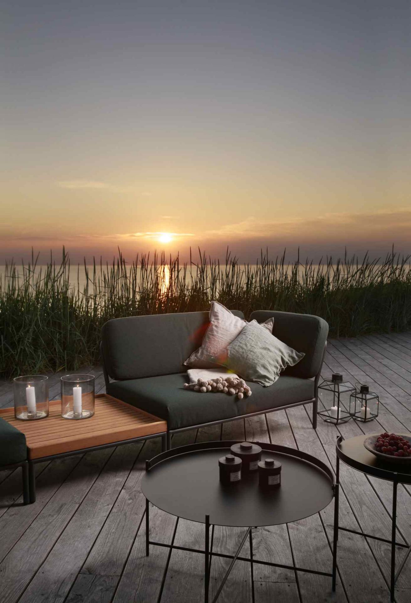 Level Sofa Outdoor Houe