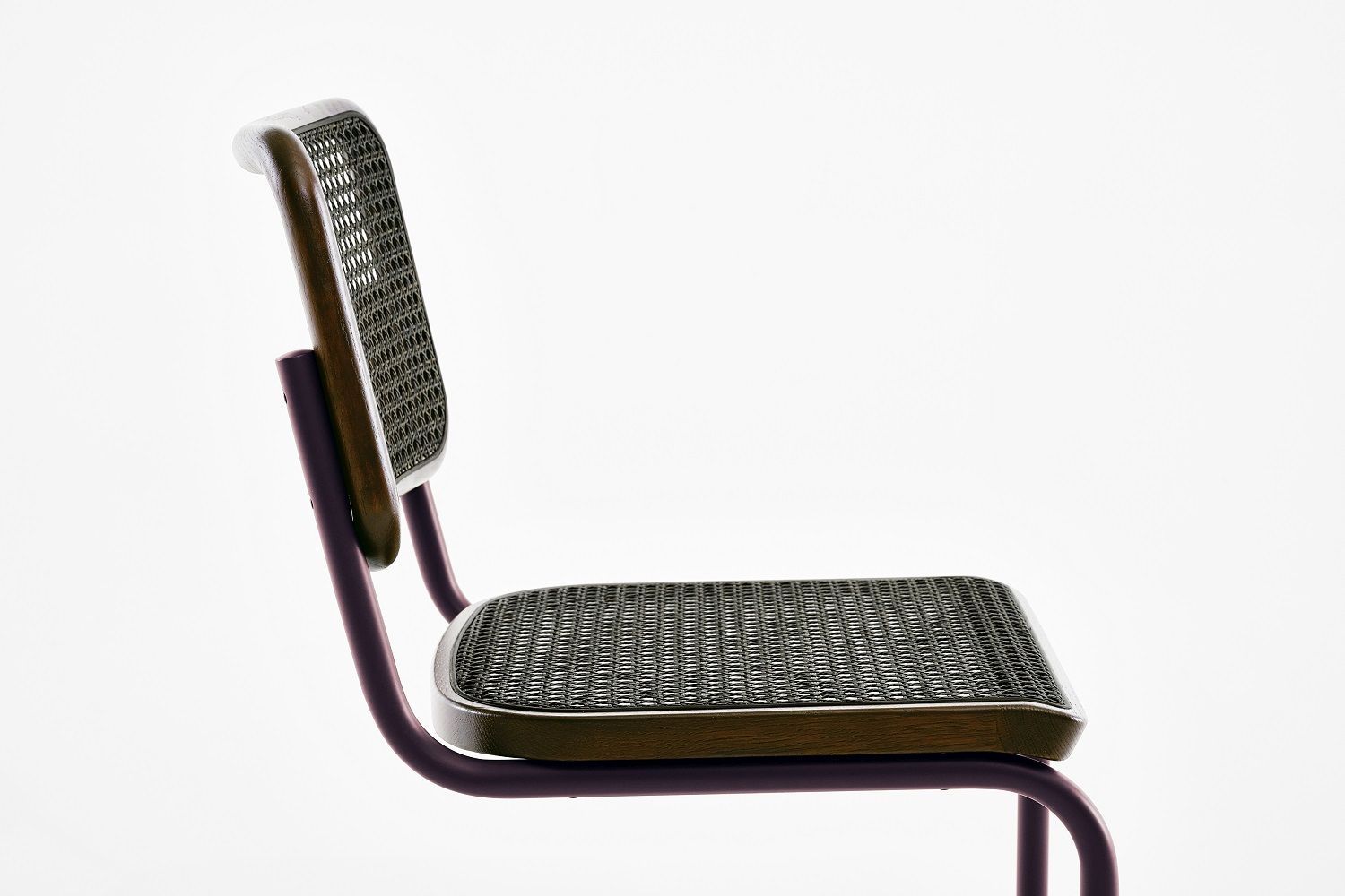 S 32 V Tubular steel classic cantilever chair Thonet