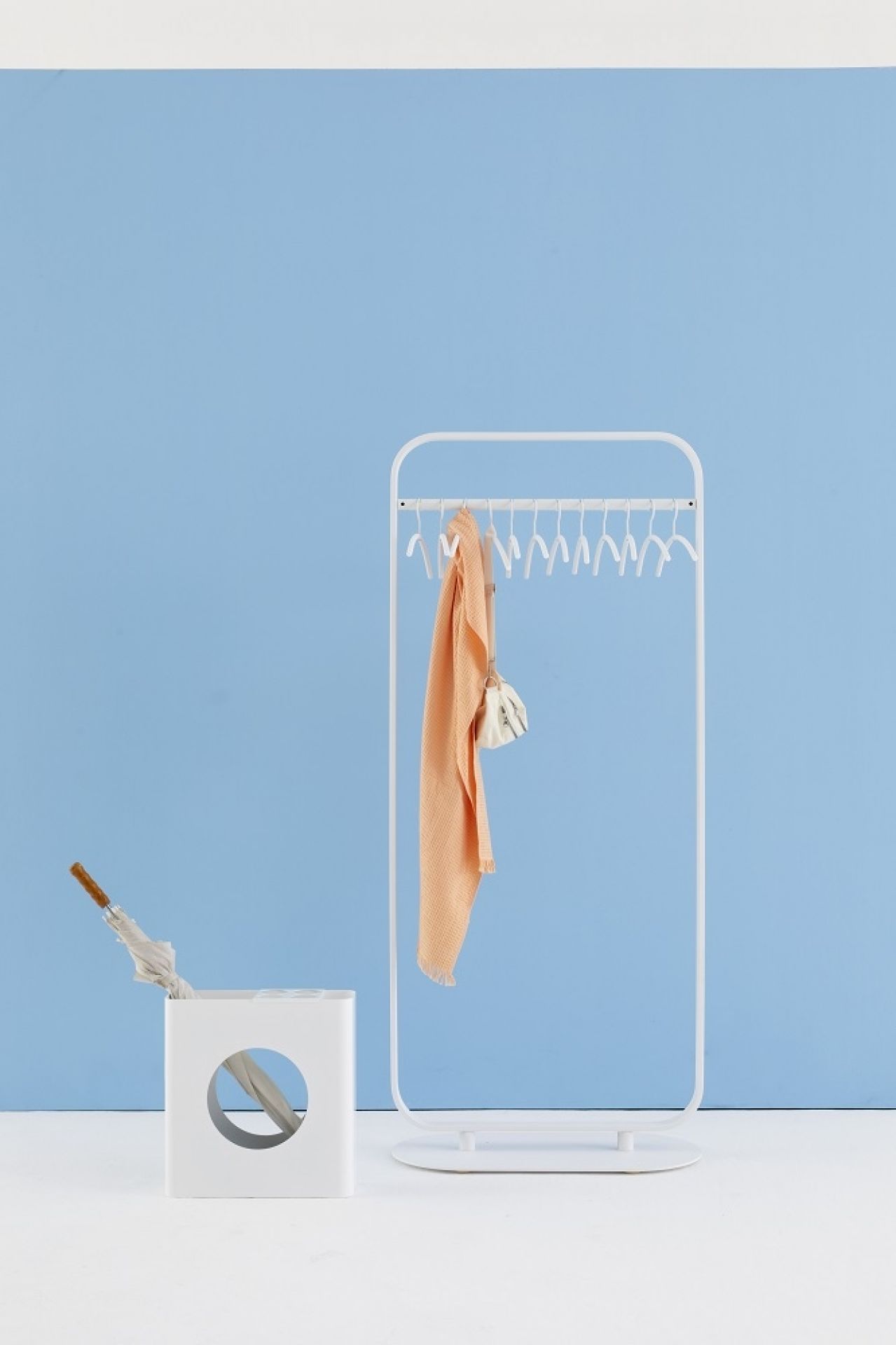 Flow I umbrella stand Cascando