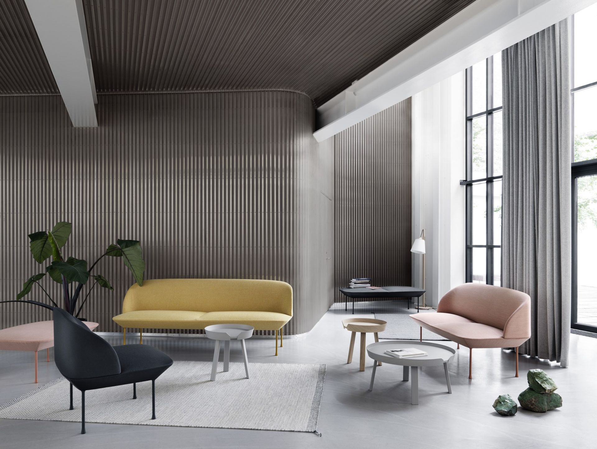 Pull Floor lamp Muuto