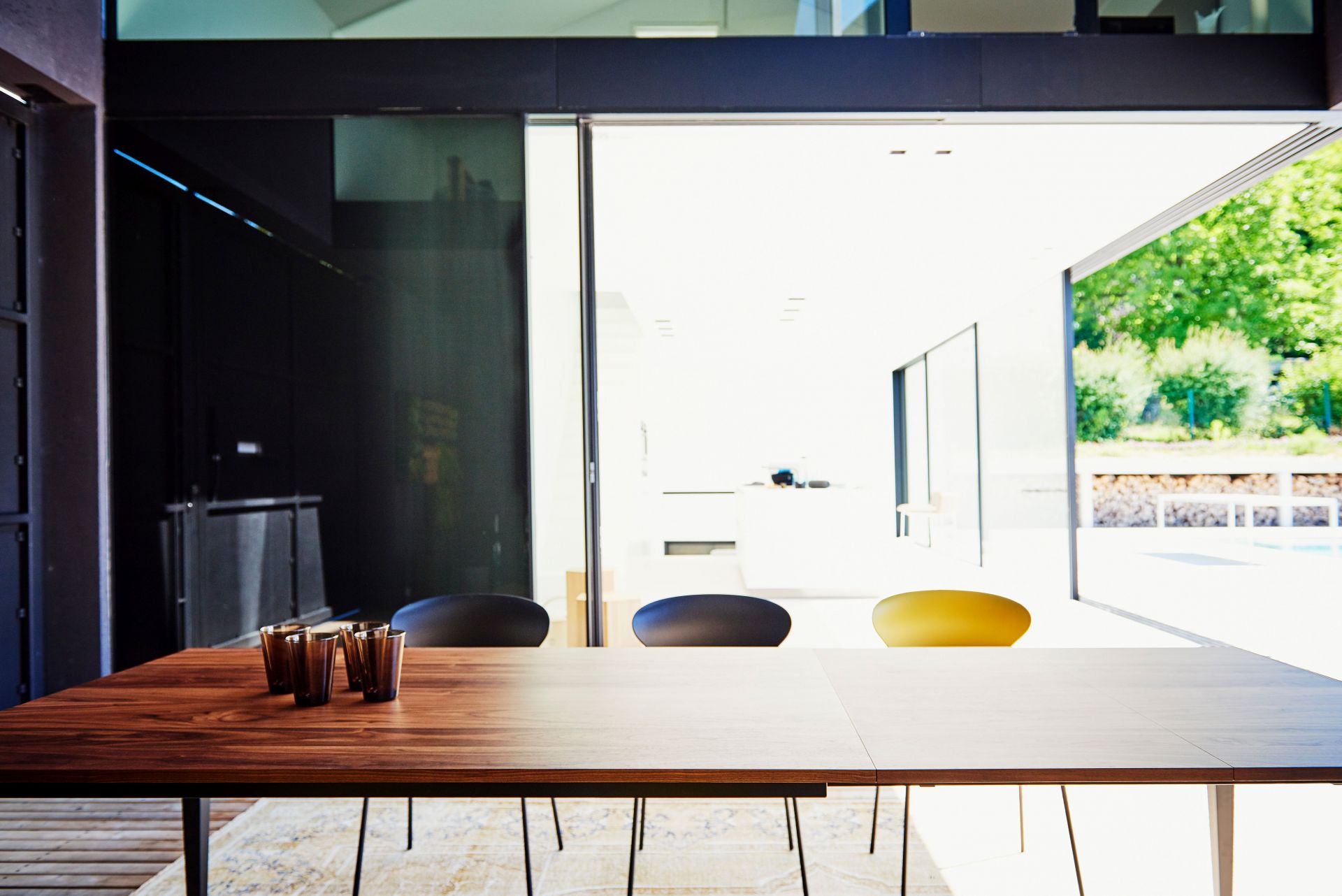 Jupiter Extending Table Jan Kurtz
