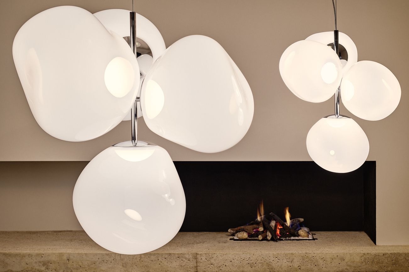 Melt Small Chandelier gold Tom Dixon