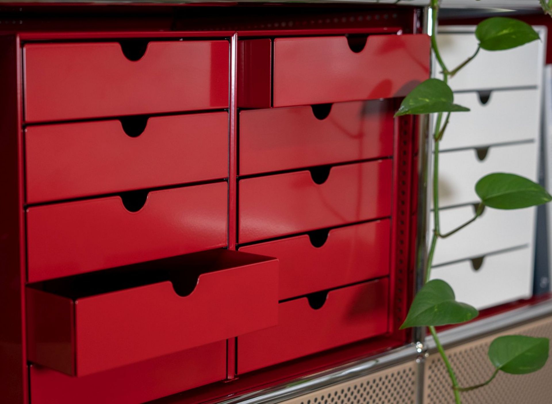 USM Haller Inos box set C4 with 5 closed trays Home Office
