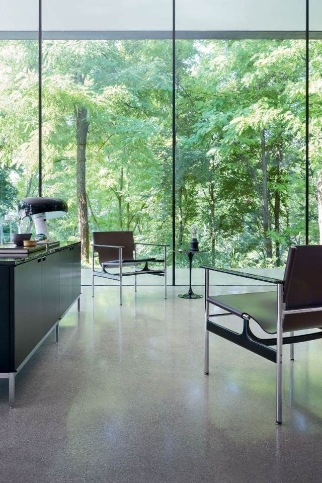 Pollock Armchair Knoll International