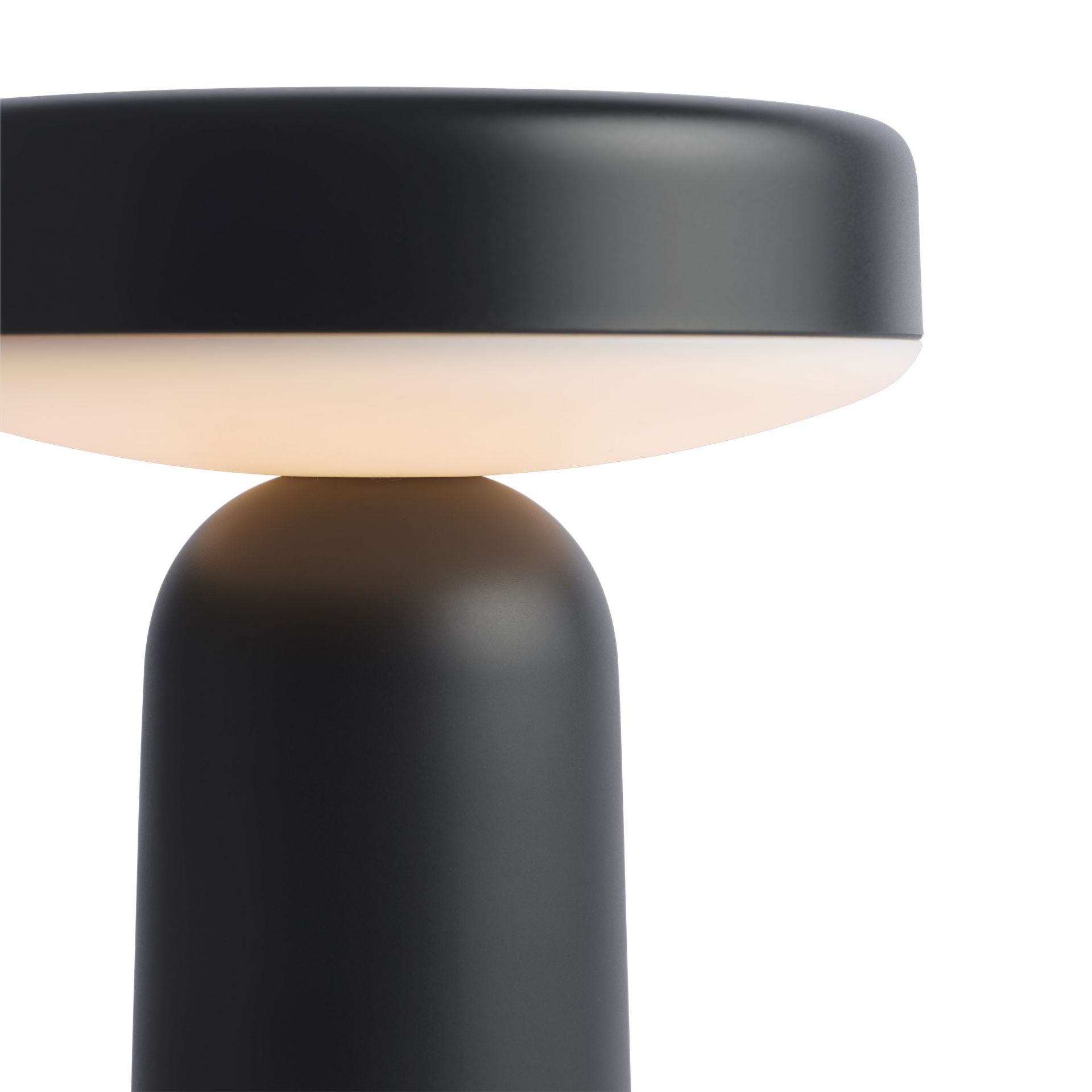 Ease Portable lamp Battery Table Lamp Muuto