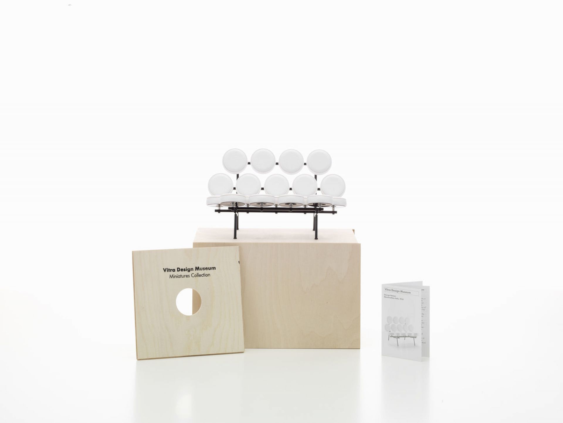 Marshmallow Sofa [1956] miniature Vitra