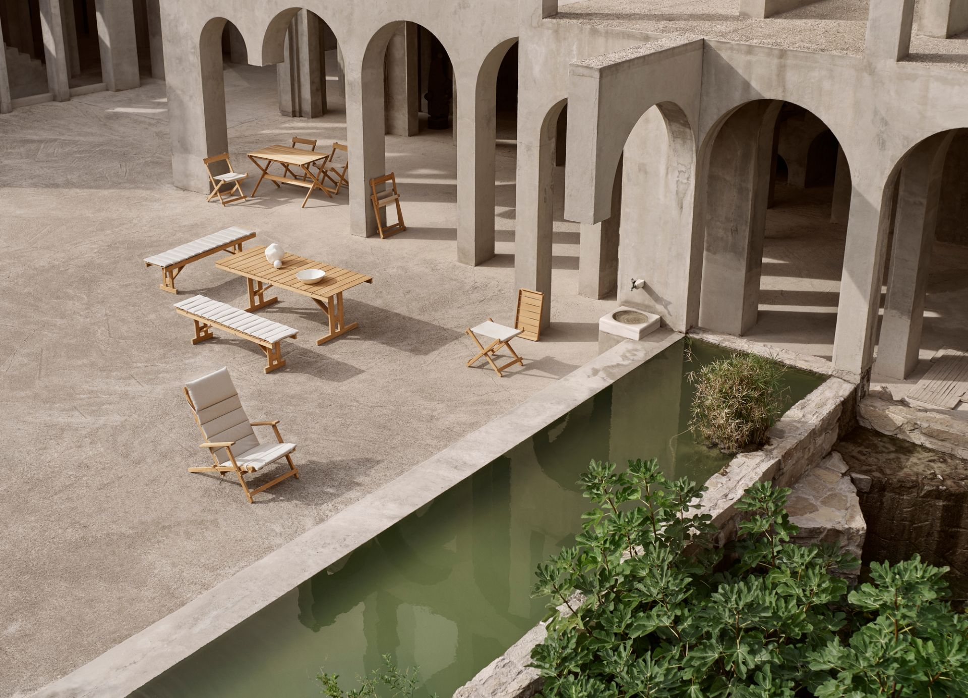 Mogensen table outdoor Carl Hansen &amp; Søn