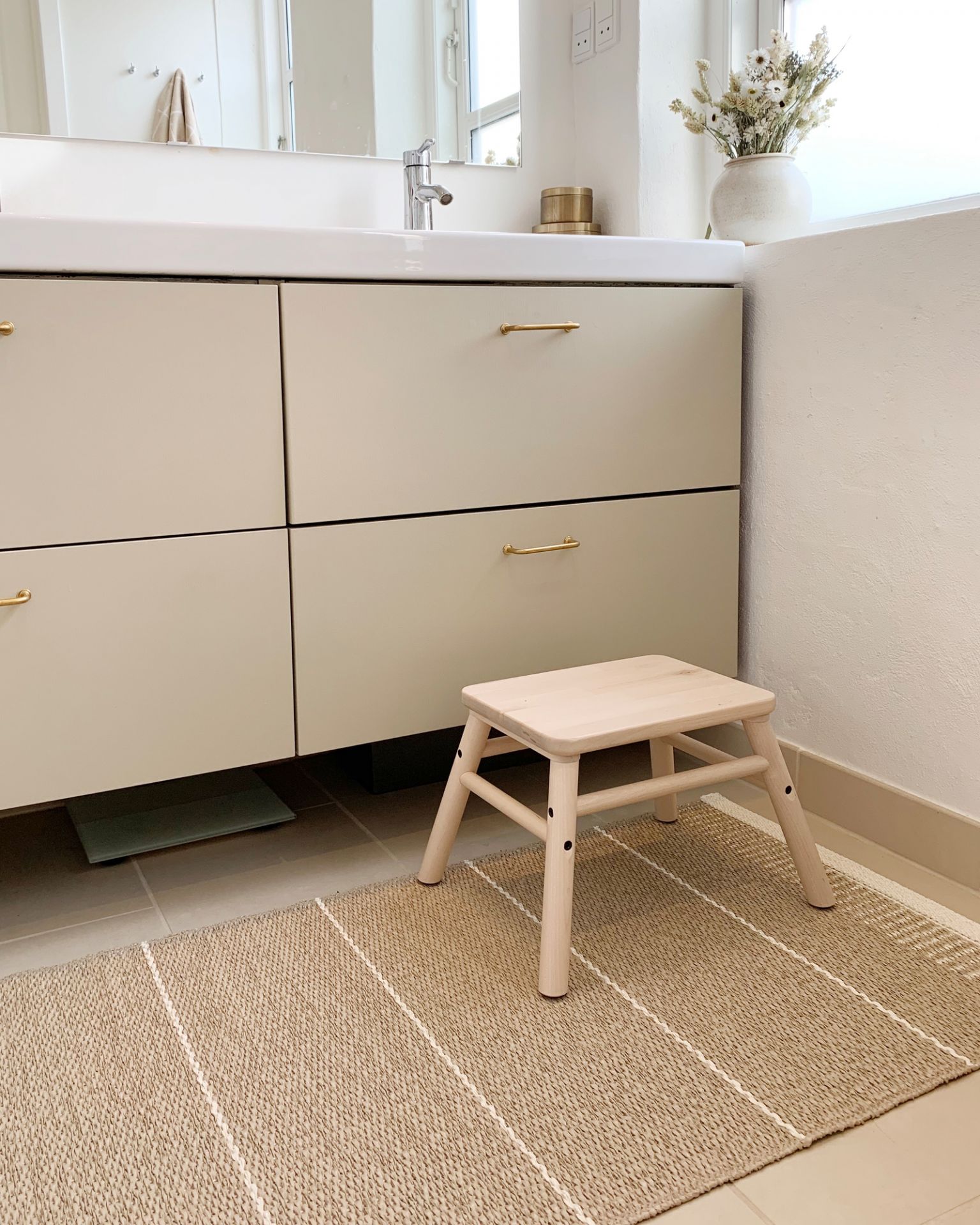 Belle Plastic Carpet 60x125 cm Pappelina