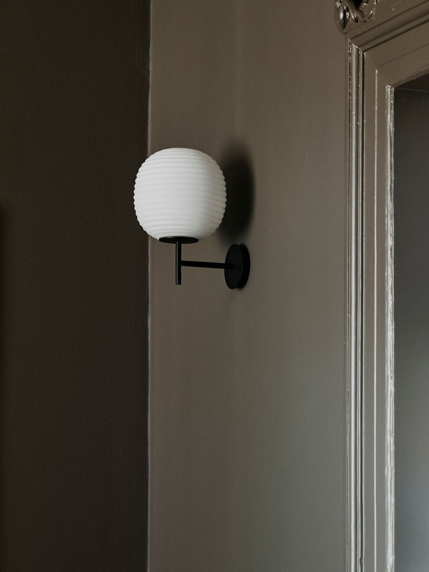 Lantern Wall Lamp small New Works