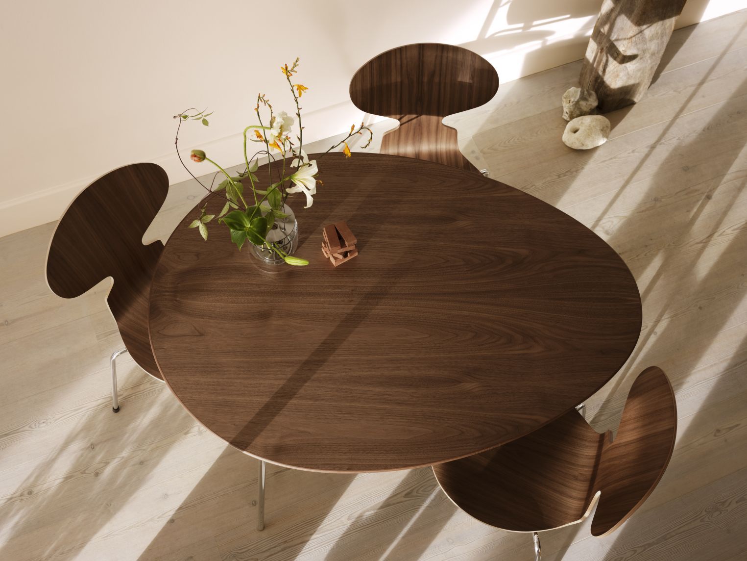 Egg Table Fritz Hansen  