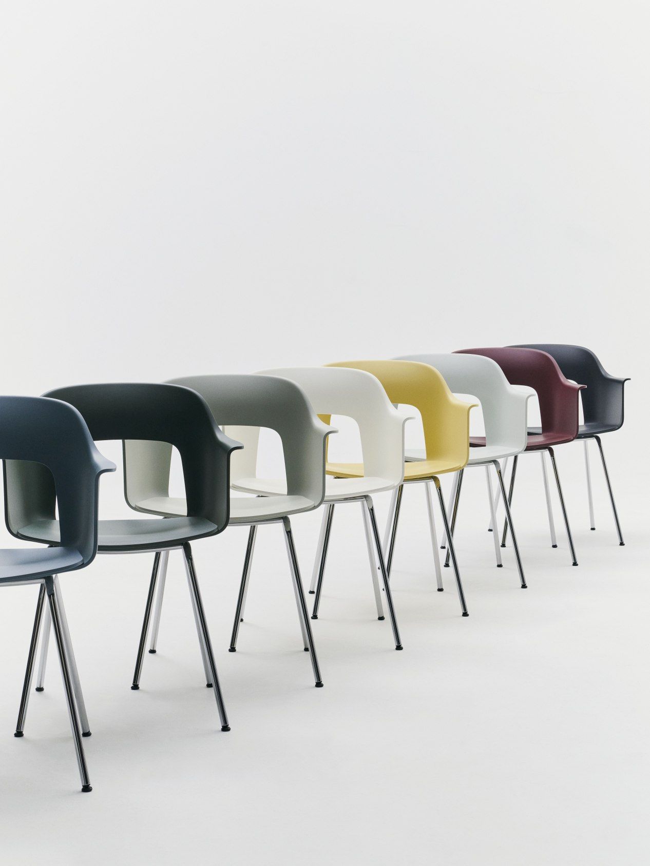 Layout Armchair 211 Armchair Hay 