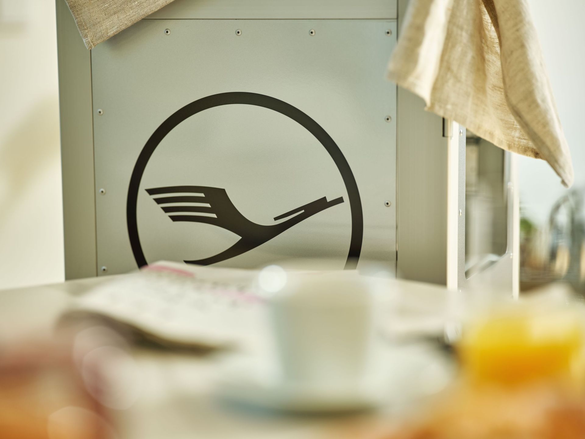 Lufthansa Ju 52 aircraft trolley boarding bar