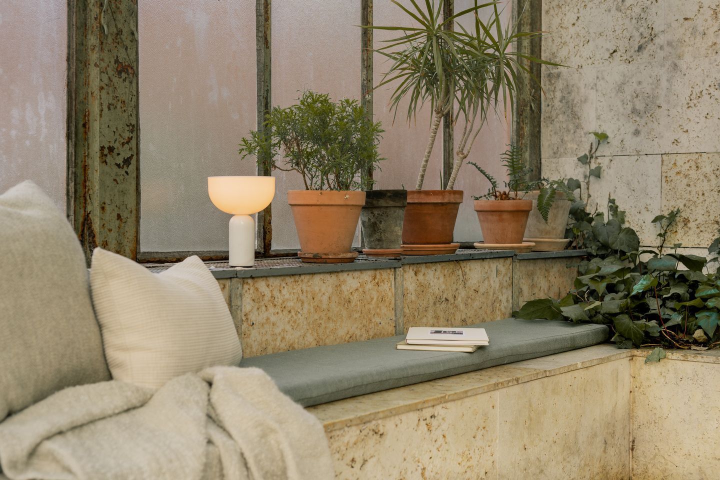 Kizu Portable Table Lamp New Works
