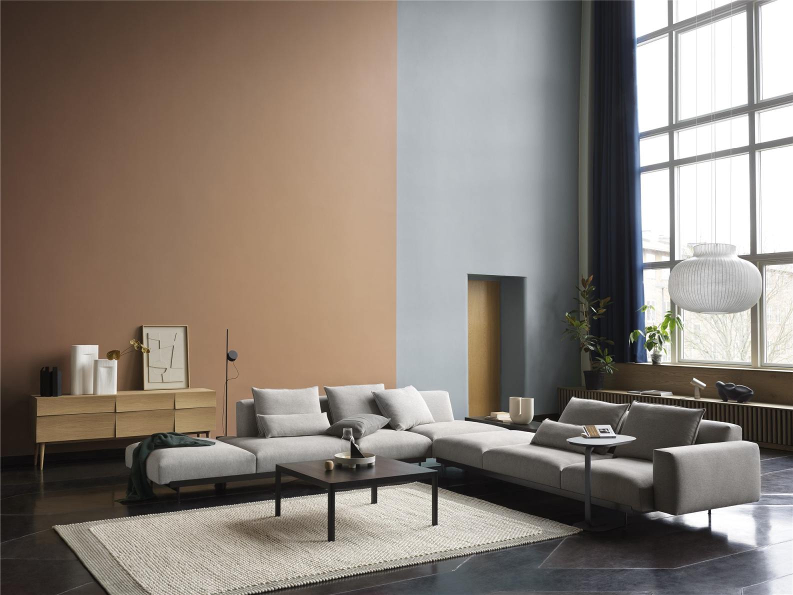 Post Floor Lamp Muuto