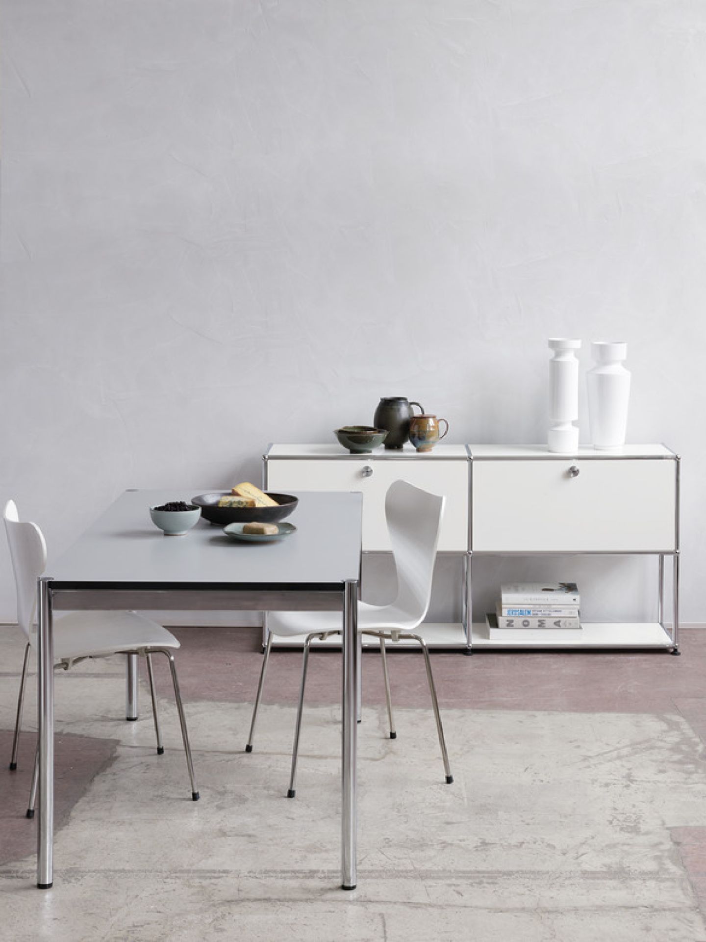 USM Haller Table 150 x 75 cm pearl grey QUICK SHIP