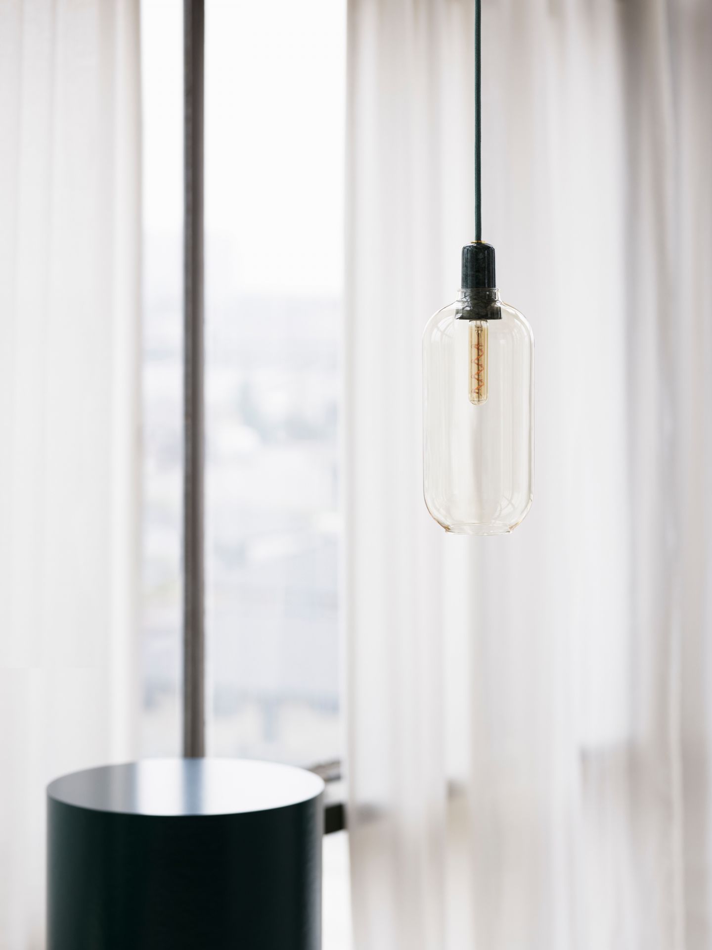 Amp Lamp pendant lamp Ø 11.2 x H 26 cm / GOLD-GREEN Normann Copenhagen SINGLE PIECES