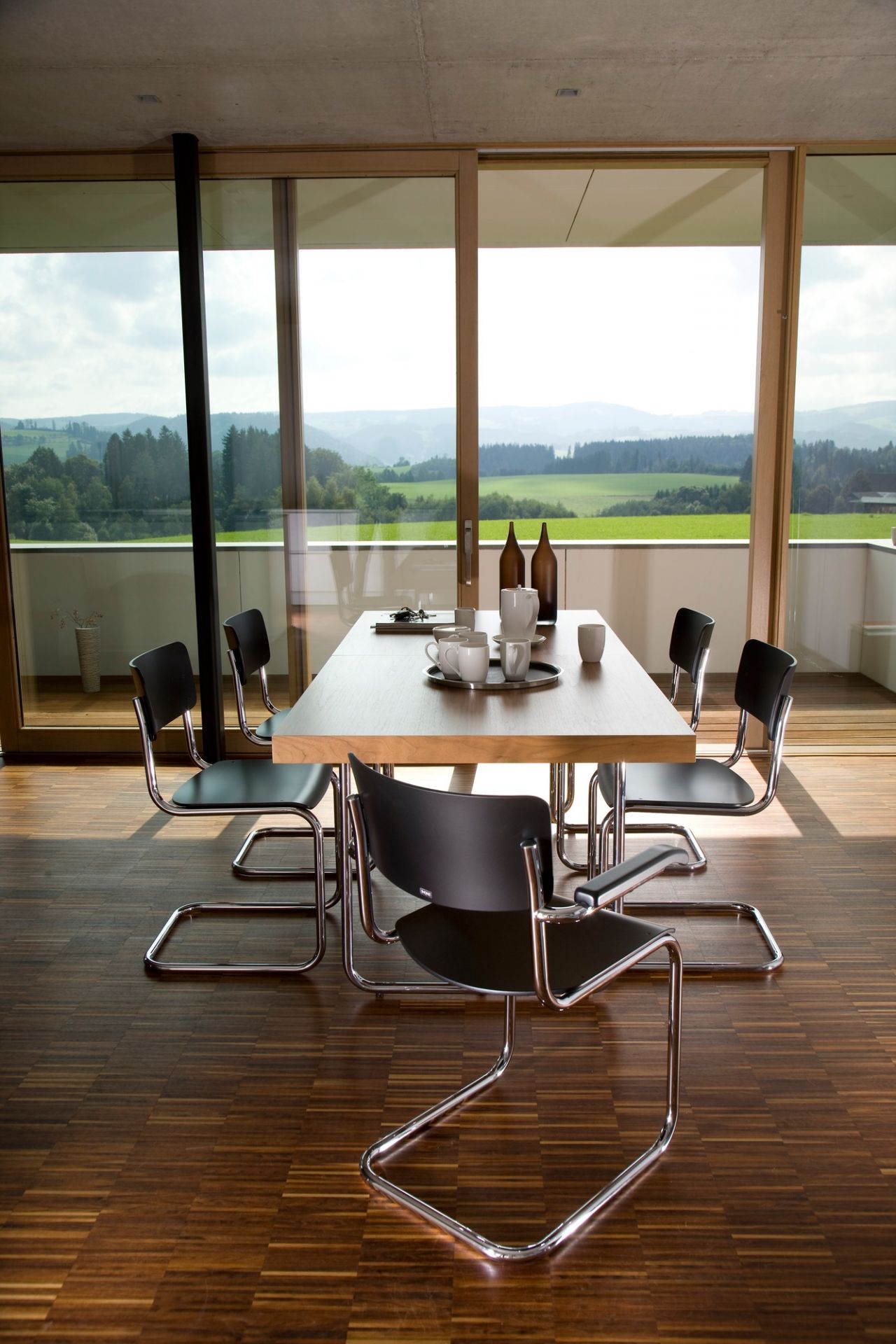 S 43 Tubular Steel Classic Cantilever Chair BLACK - CHROME Thonet SINGLE PIECES