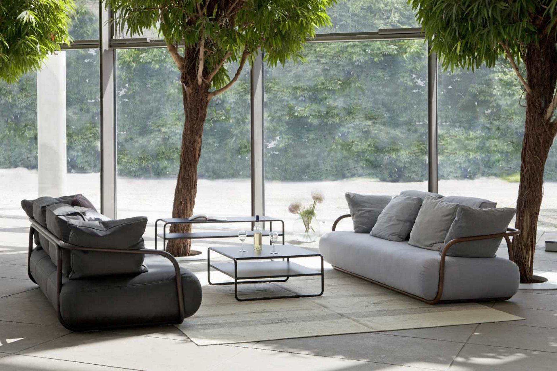 B 20 a coffee table Thonet