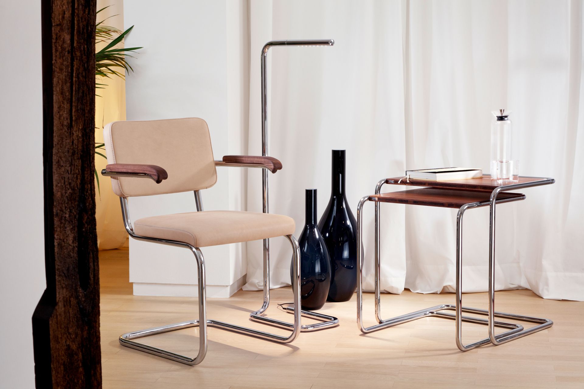 B 97 Set Side table Thonet