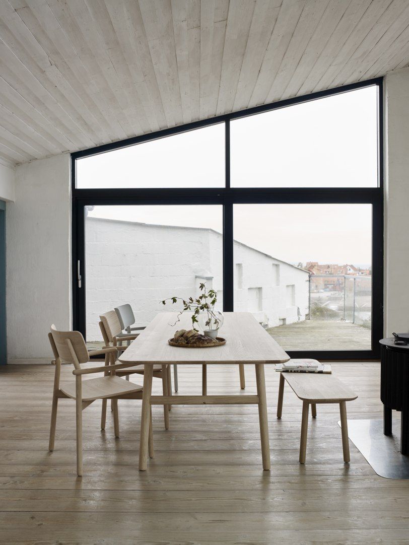 Hven table W 260 x D 94 x H 73 cm Skagerak by Fritz Hansen