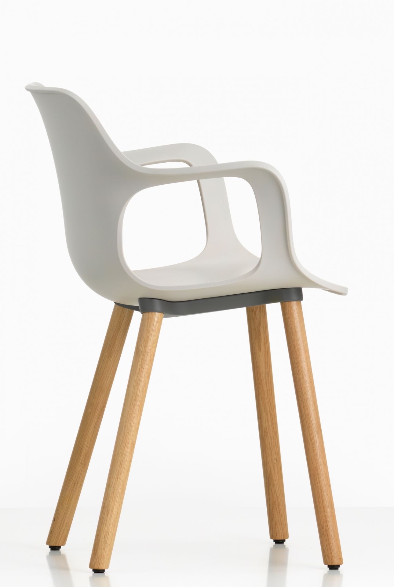 Hal RE Armchair Wood Armchair Vitra