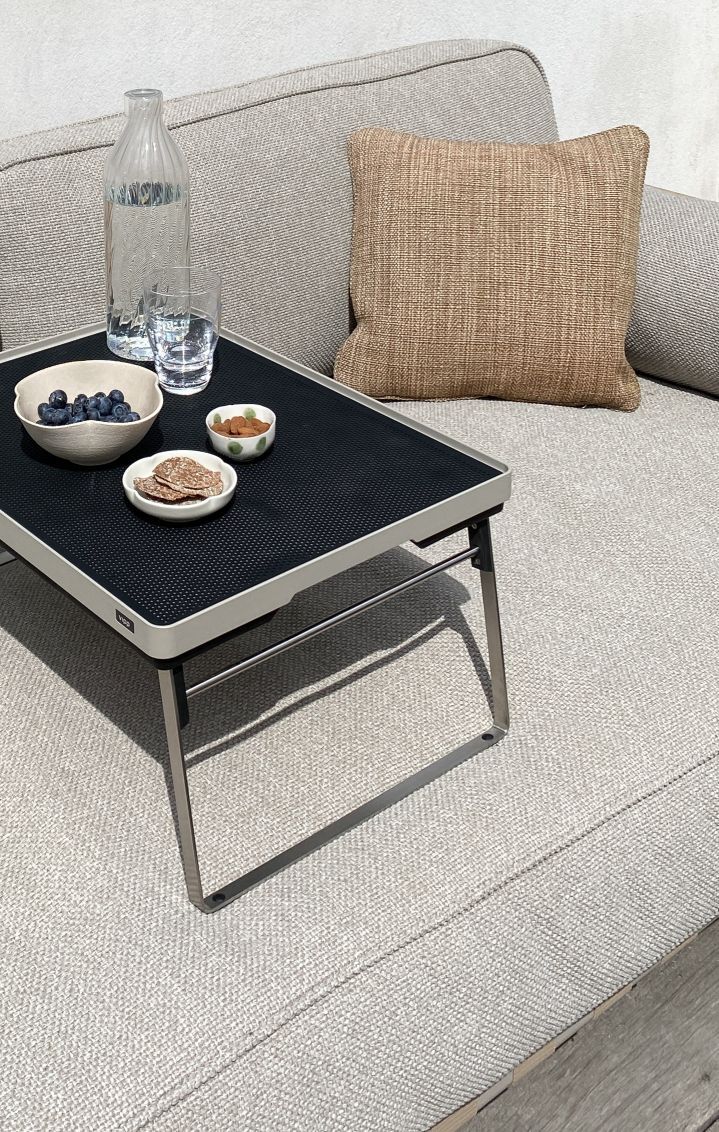 Outdoor Open-Air Tray Table Vipp