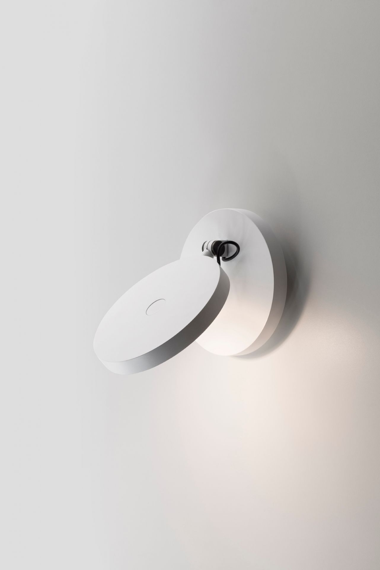 Demetra Faretto wall lamp without switch Artemide