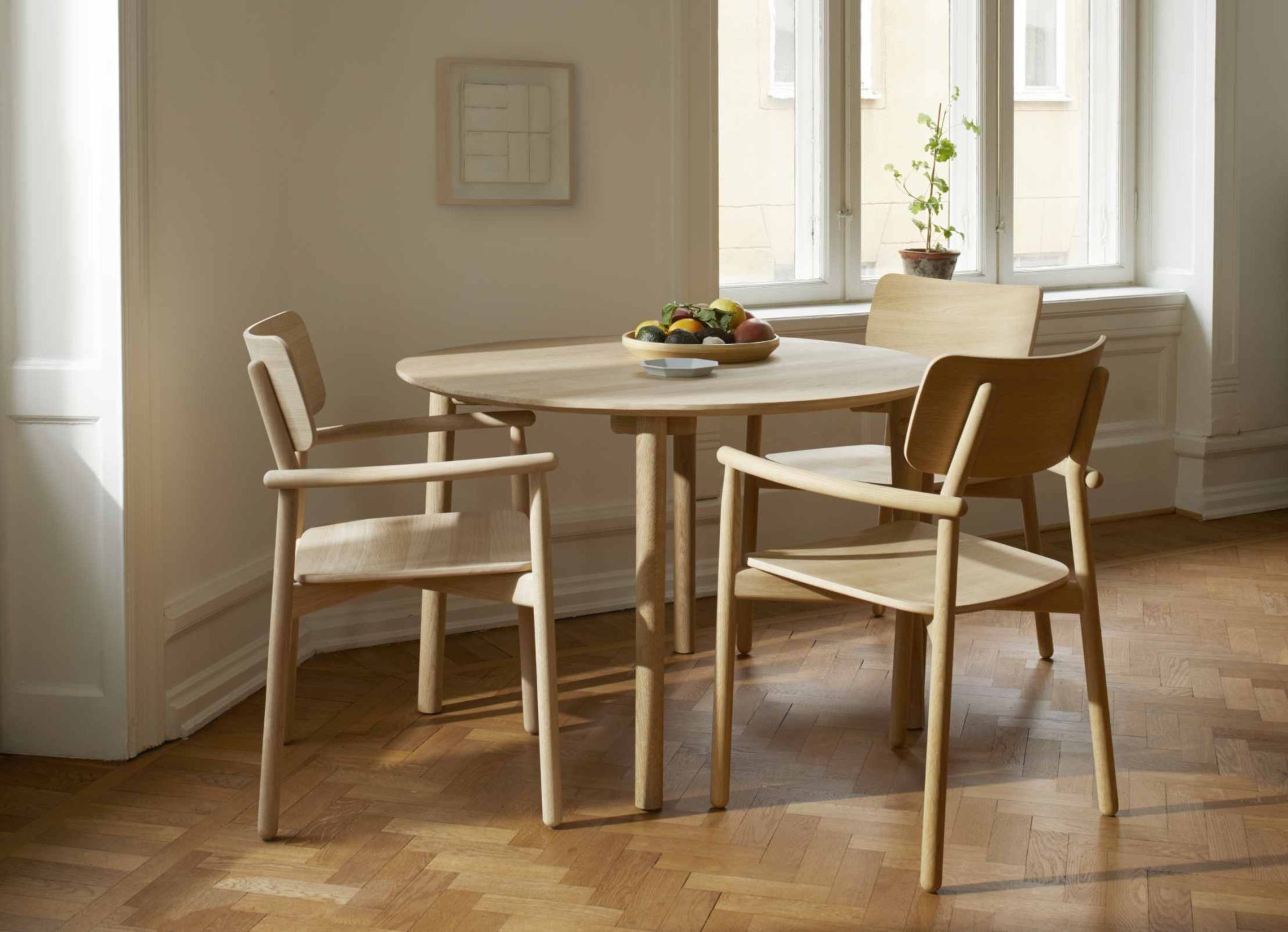 Hven table Ø 110 x H 73 cm Skagerak by Fritz Hansen