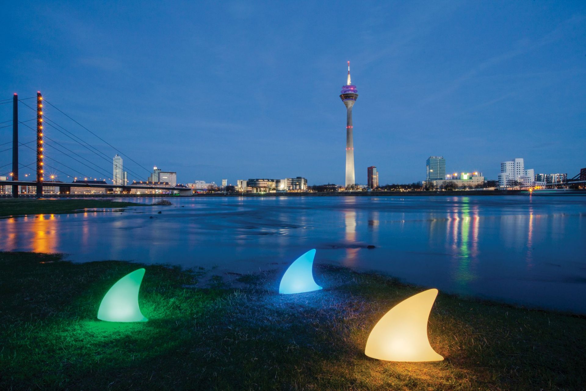 Shark Shark Fin Floor Lamp Moree