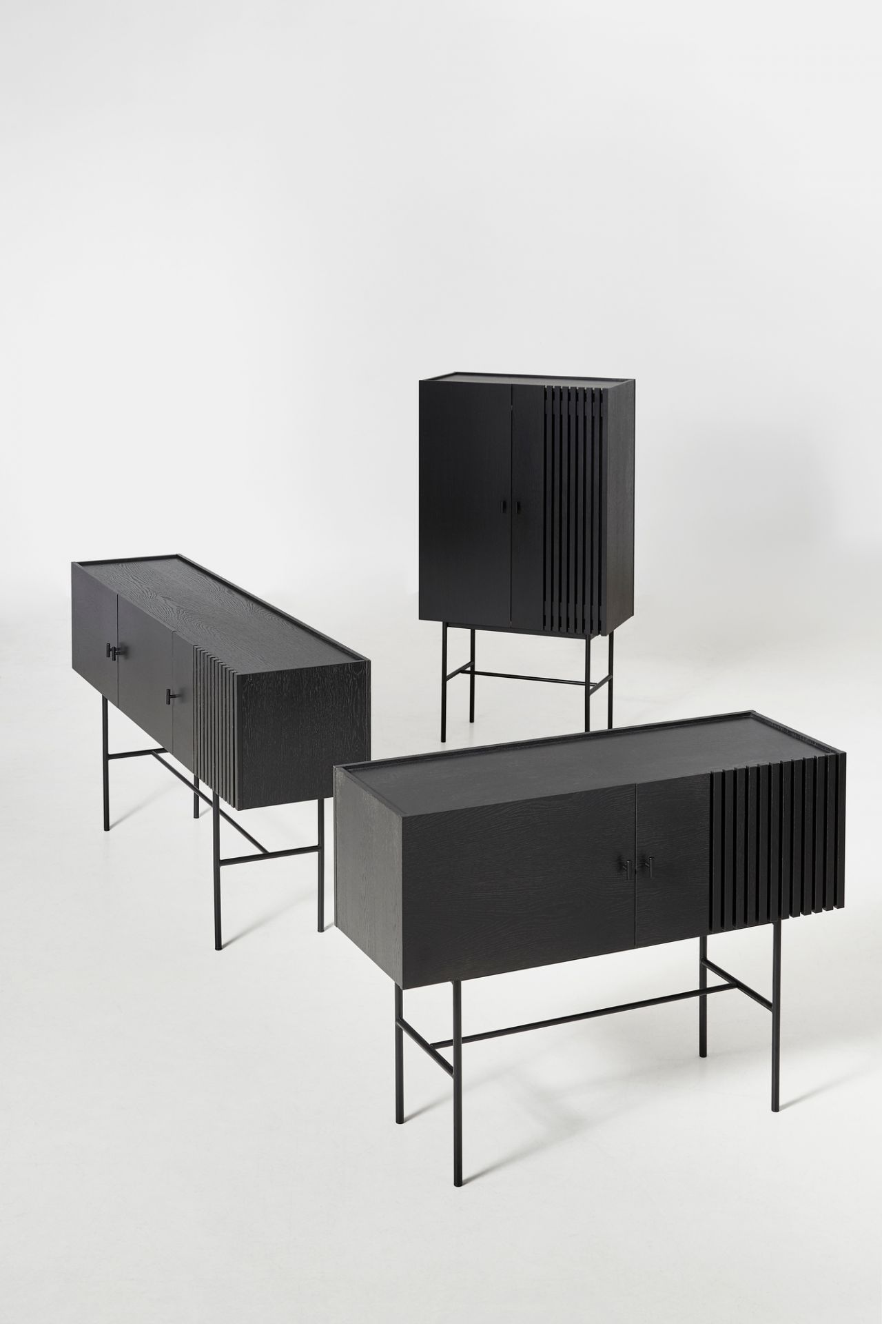 Array Highboard Black Woud