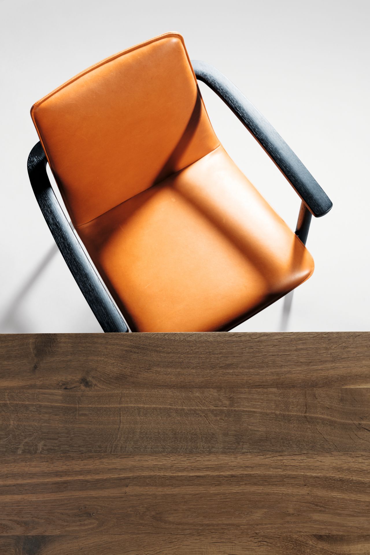 S 600 Table smoked oak Janua