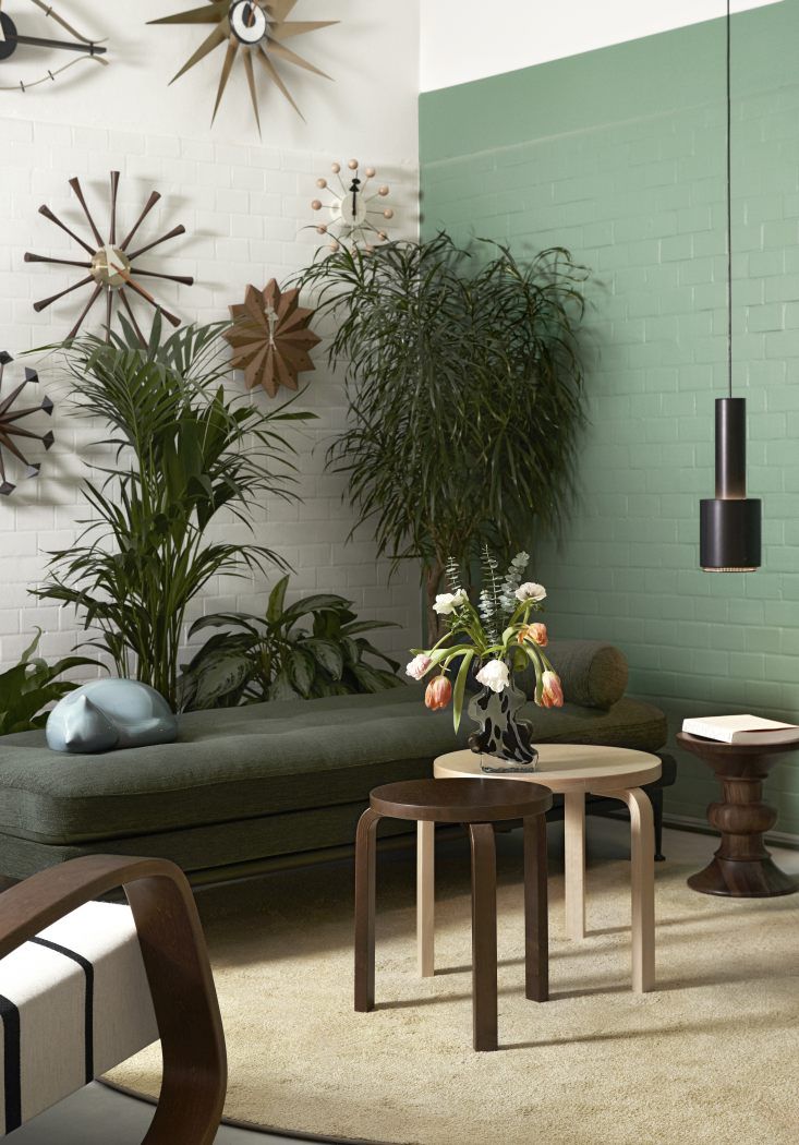 Spindle Clock Wall Clock Vitra