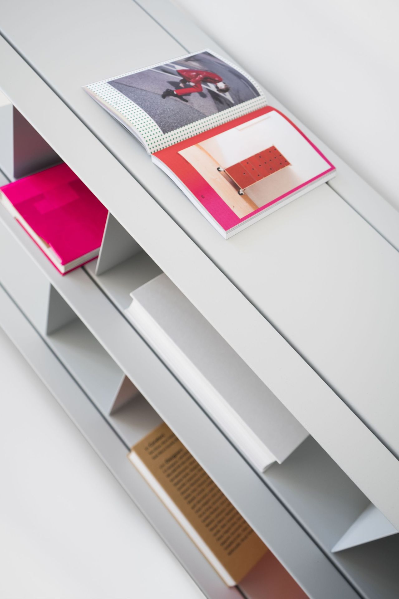 Zoll D Shelves Nils Holger Moormann