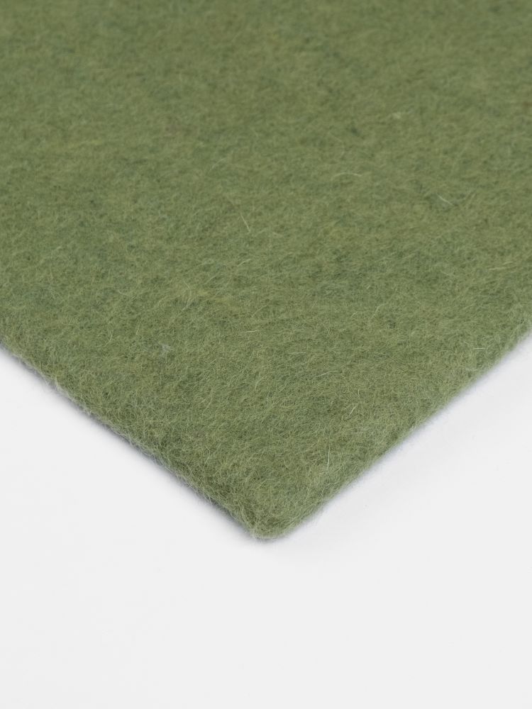 Mono Rectangular Felt Rug 180 x 260 cm myfelt  Kaspar (green)