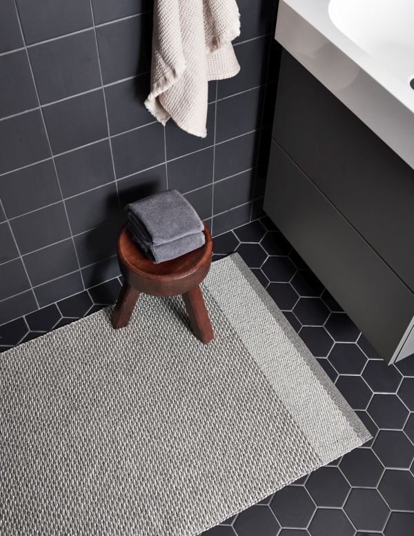 Edit Rug 230 x 320cm Pappelina