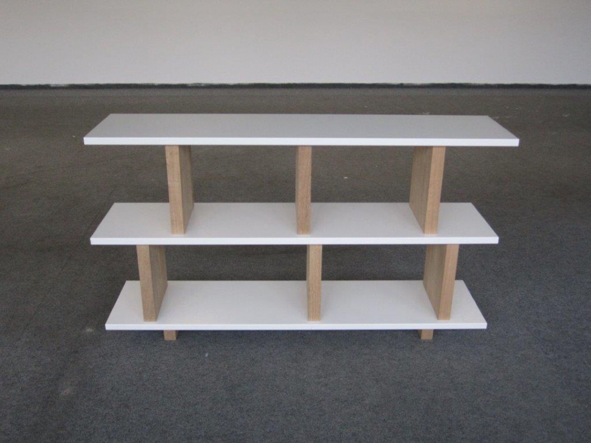 Dreh shelf add-on module Tojo
