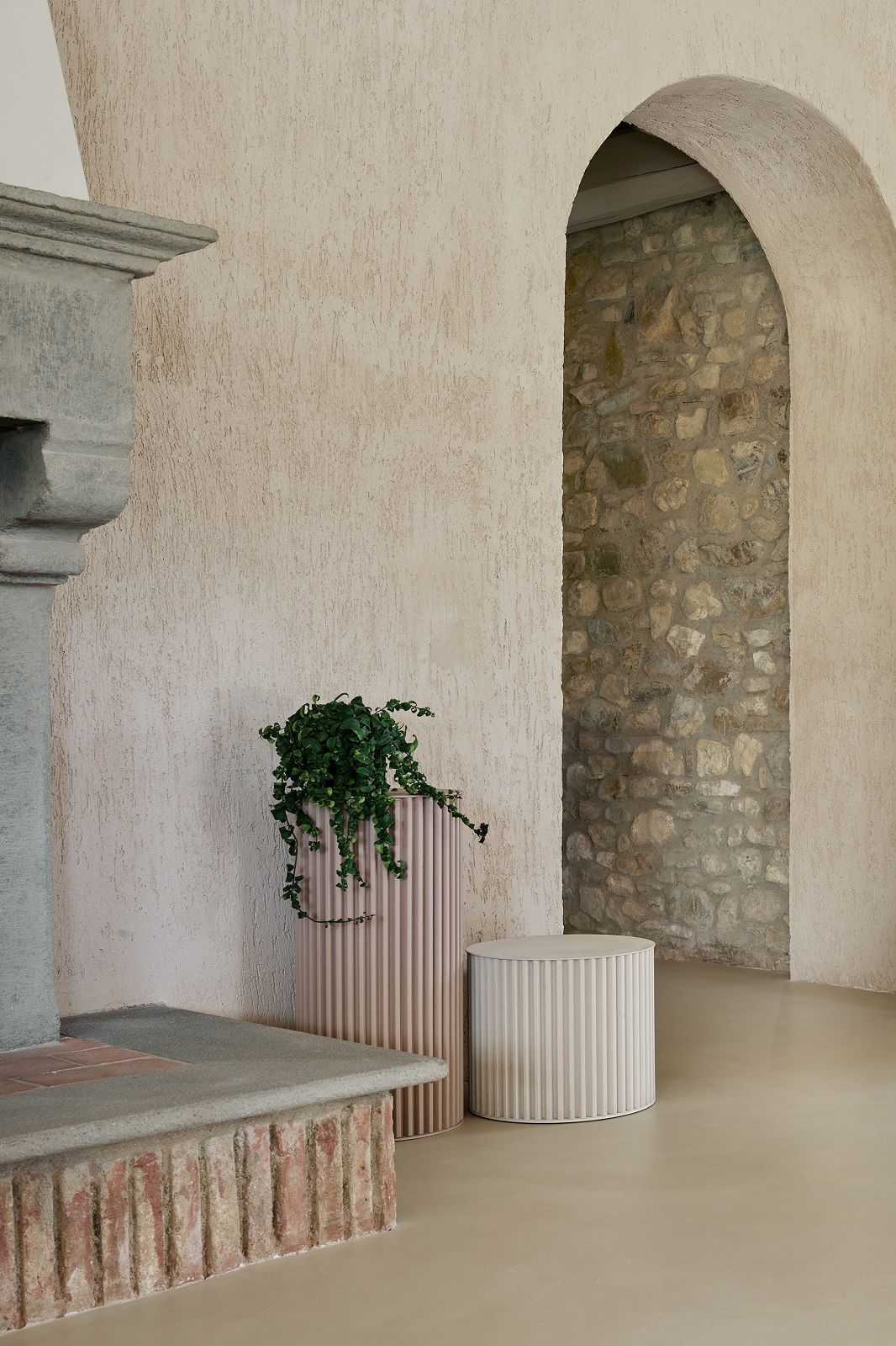 Herclino Side Table Indoor / Outdoor Dove gray Opinion Ciatti