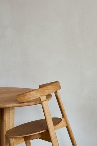 Lunar chair oak Form & Refine