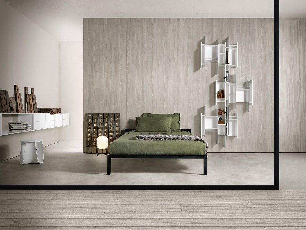 Aluminium Bed lacquered MDF Italia