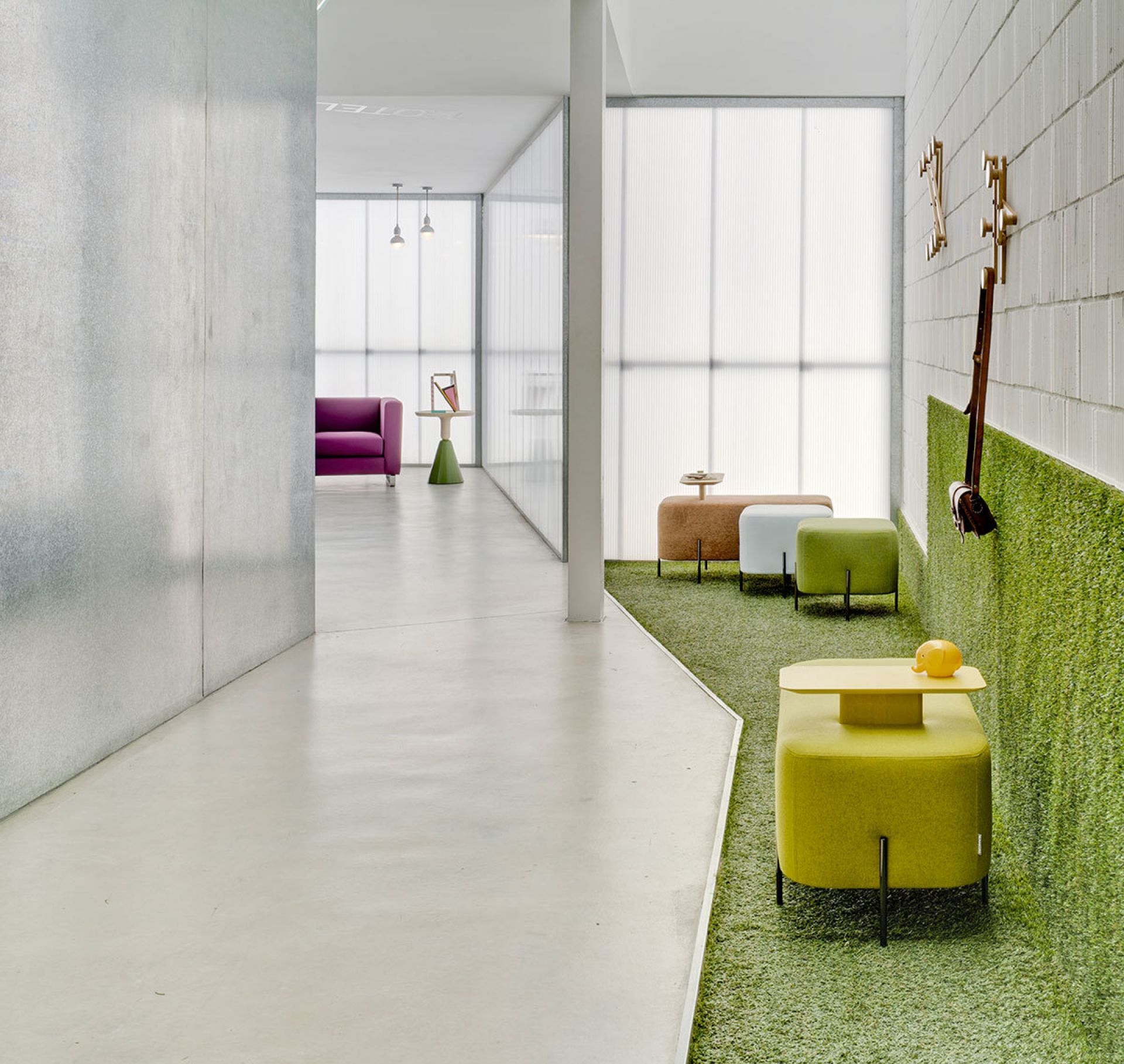 Elephant Bench Model 1 Sancal