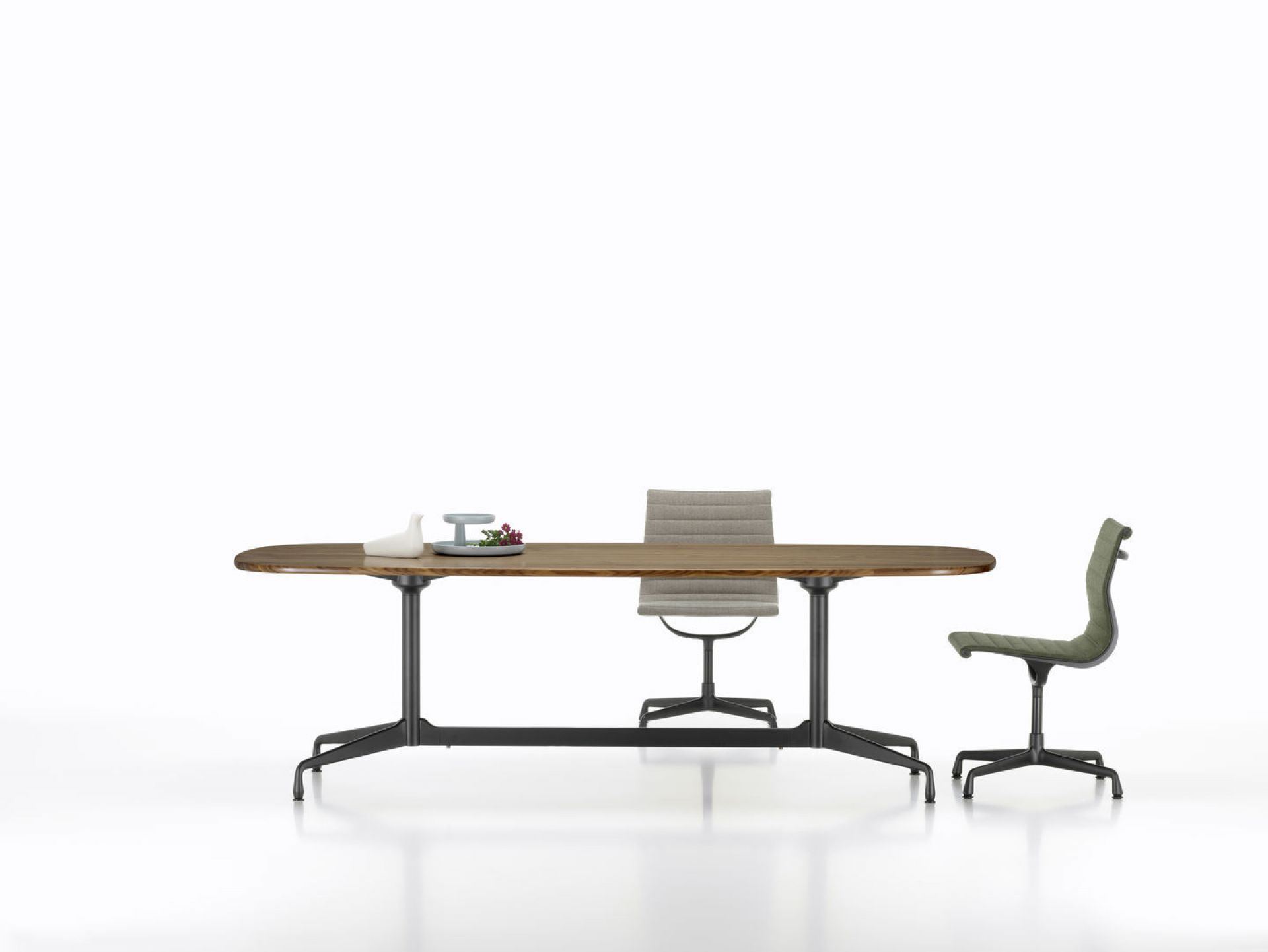 Eames Segmented Table Dining Dining Table Boat Shape 220 cm Vitra
