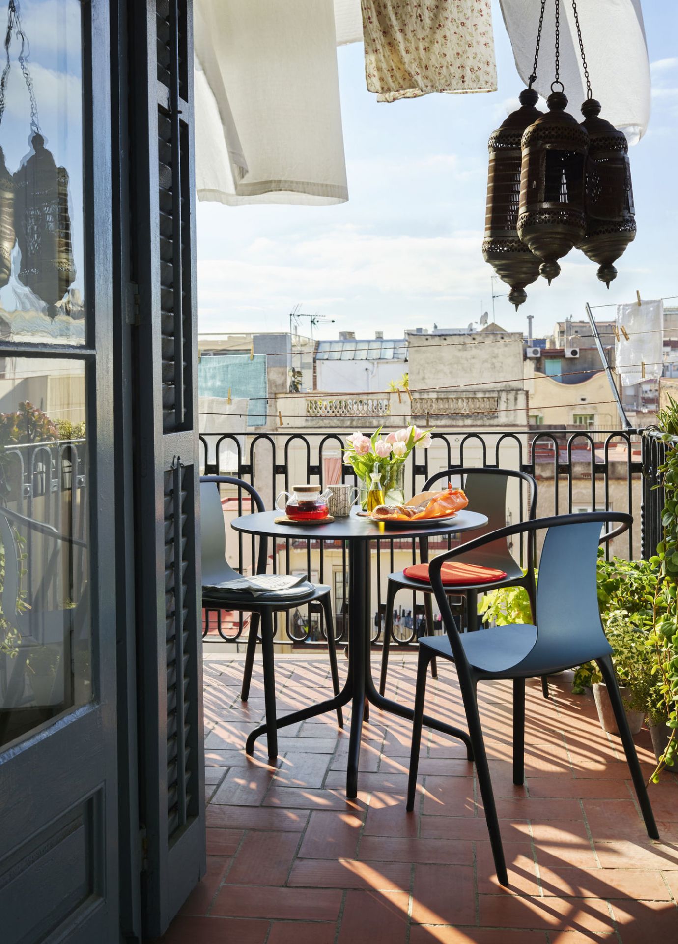 Belleville Armchair Plastic Chair Vitra