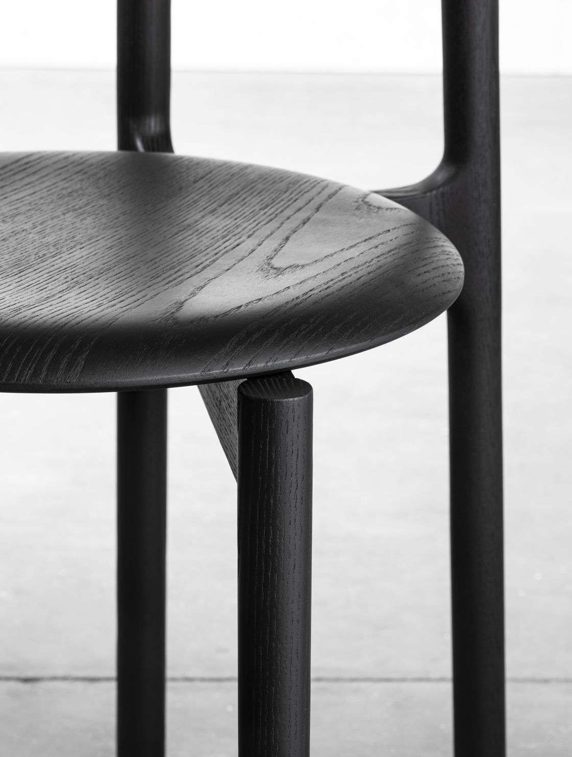 Bice Chair Miniforms Ash black stained Bice Chair Miniforms Ash black stained