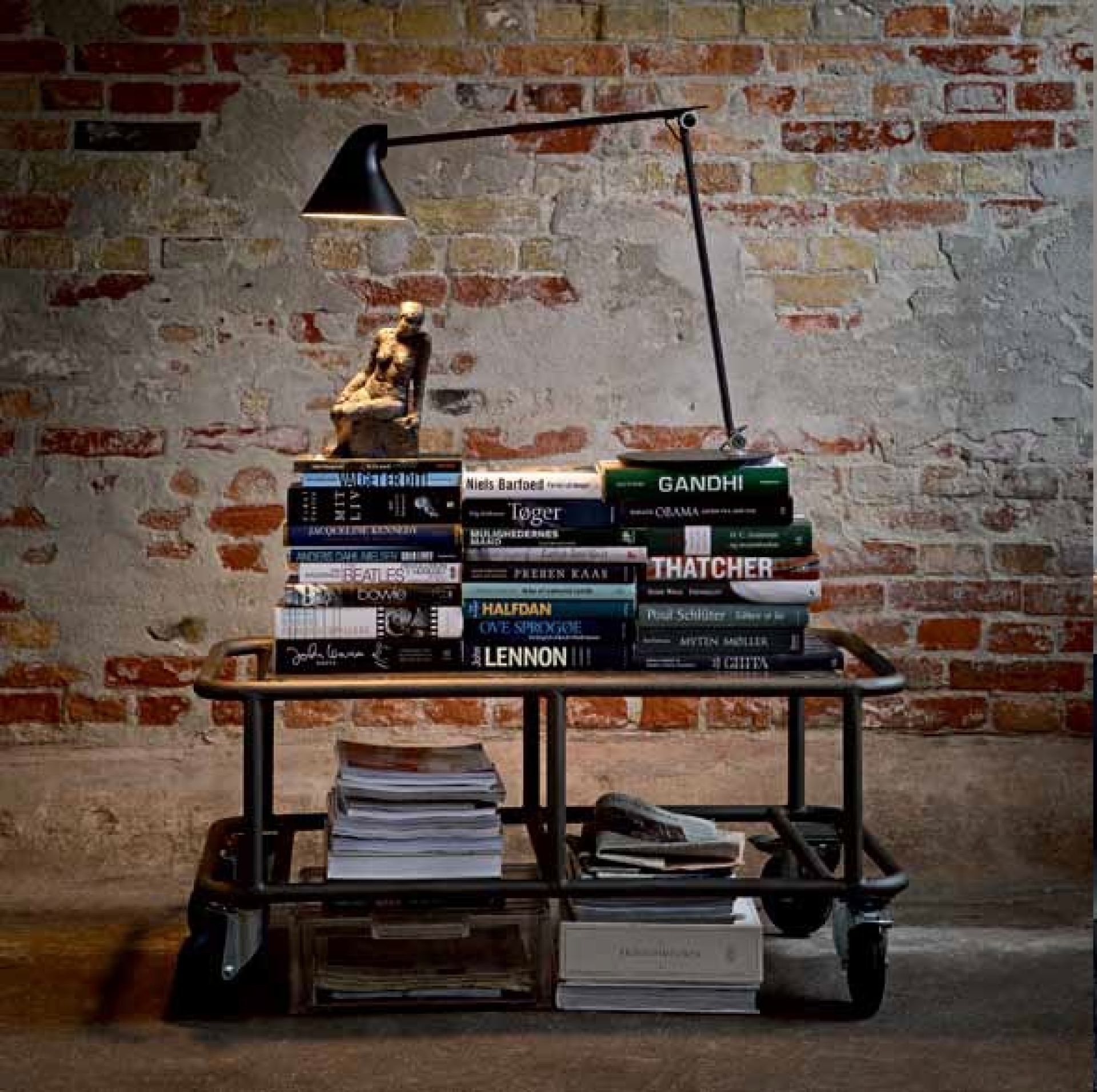 NJP table lamp Louis Poulsen